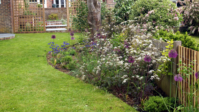 Flower bed at the end of the garden